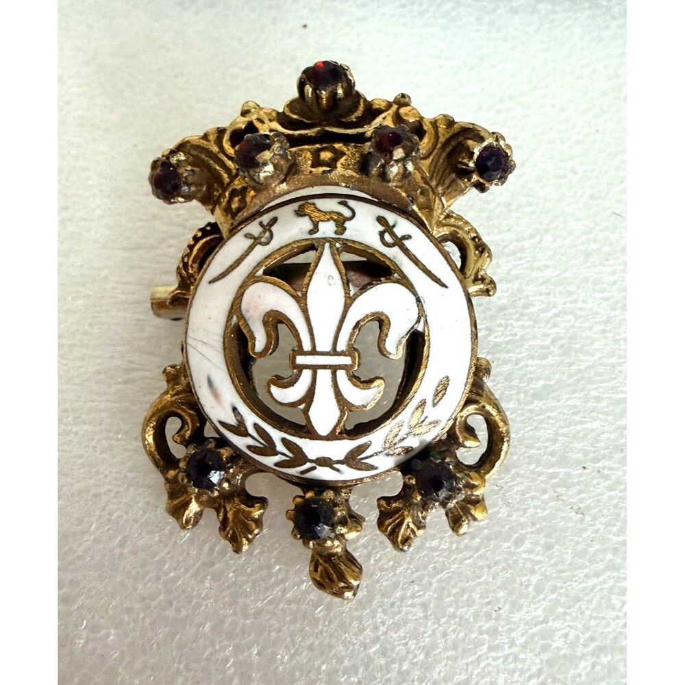 Vintage 1970s Heraldic Fleur de Lis Crown Crest Brooch Pin White Enamel Descrip